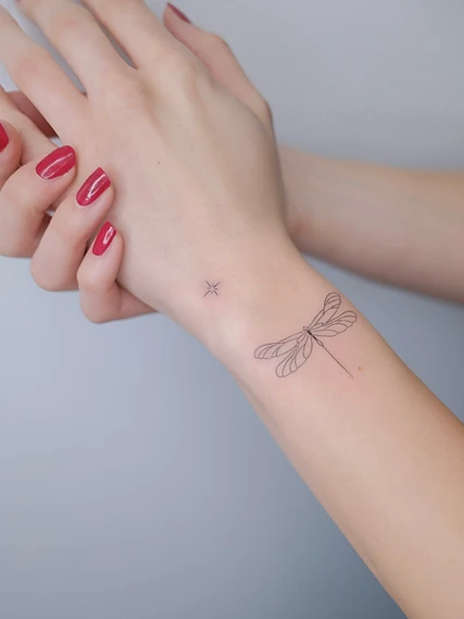 Fine Line Tattoo by HairLab