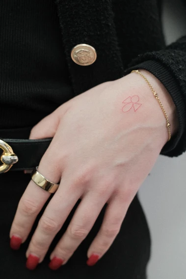 Fine Line Tattoo by HairLab