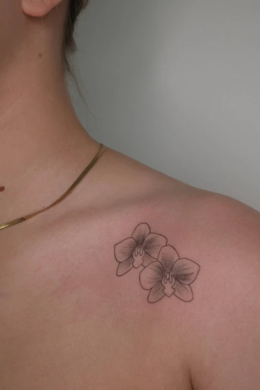 Fine Line Tattoo by HairLab